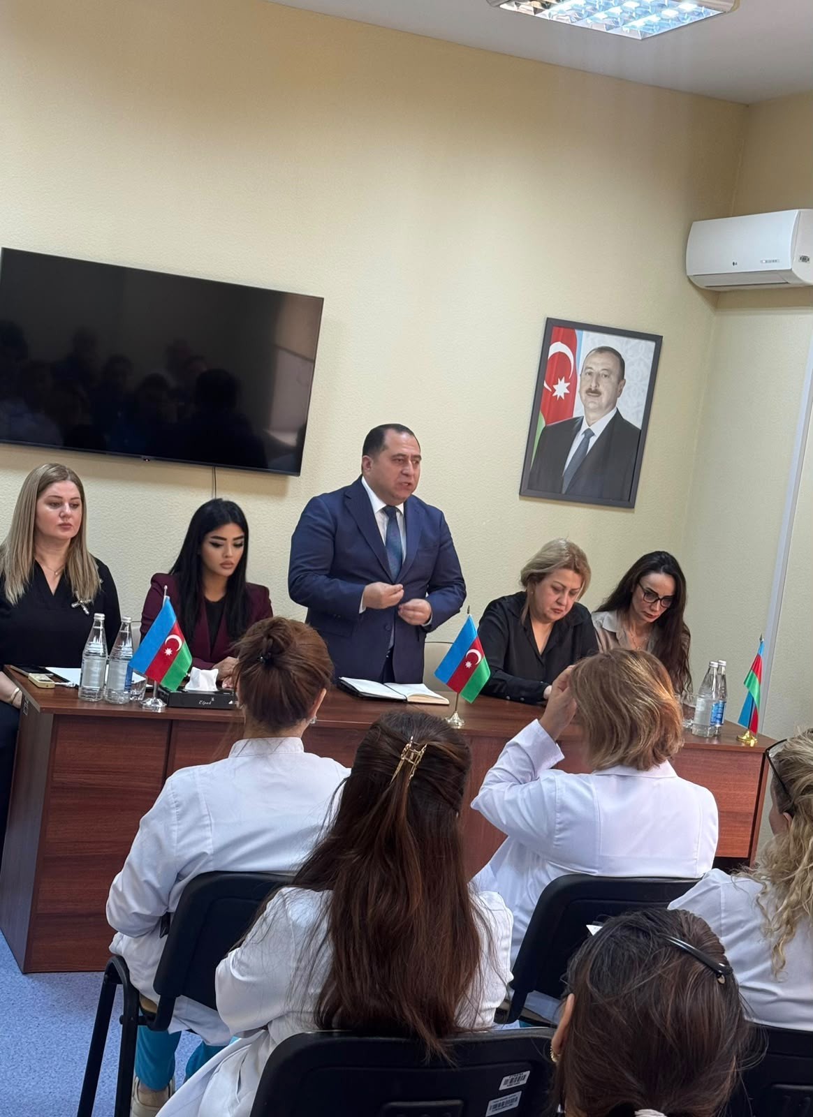 YAP Nərimanov rayon təşkilatının Ərazi Partiya Təşkilatlarında VIII Qurultayın müəyyən etdiyi hədəflərə uyğun fəaliyyət məsələləri müzakirə olunub